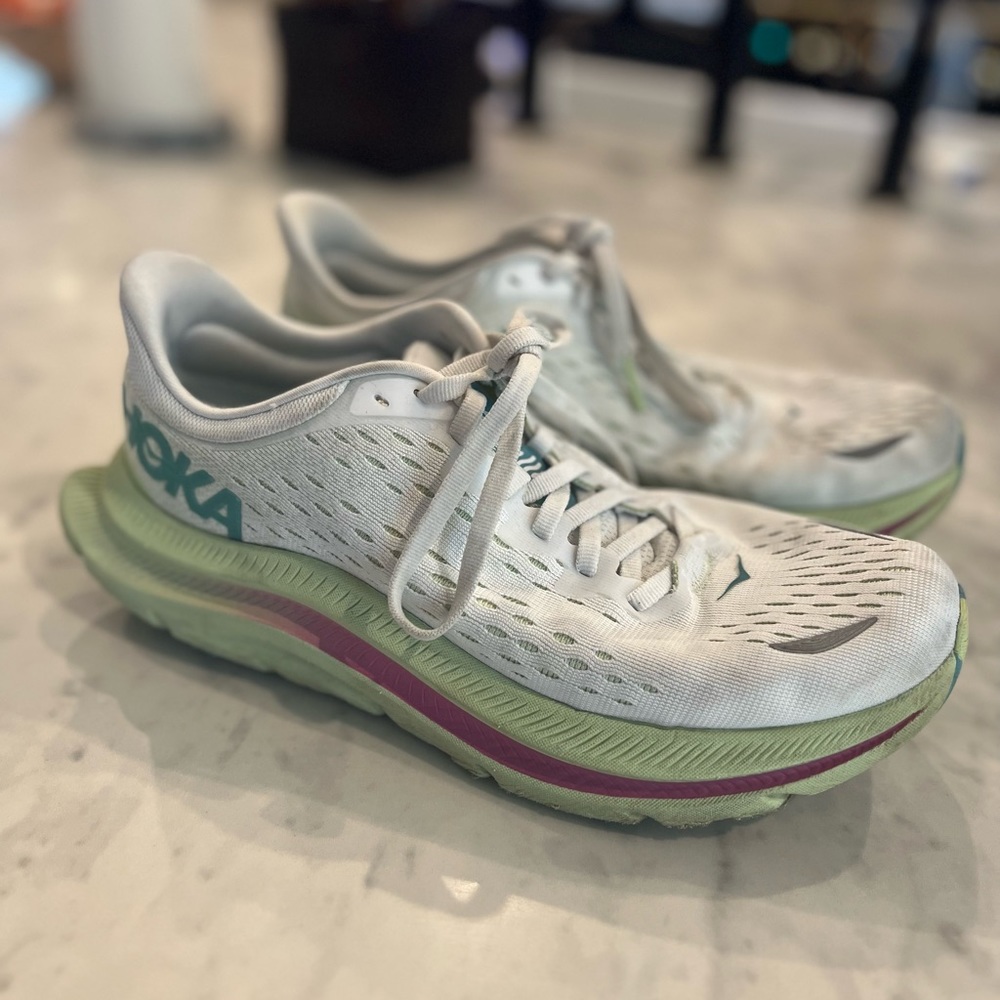 HOKA Kawana cross train shoes